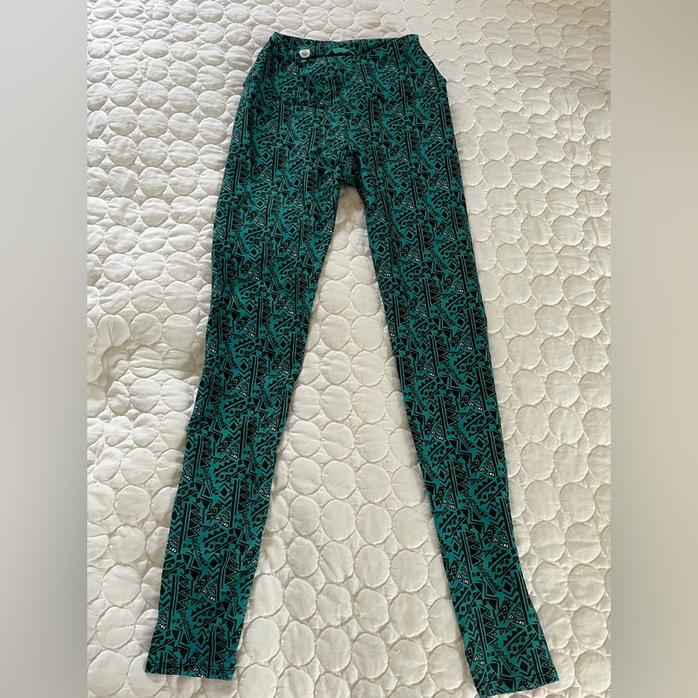 Kind Apparel Medium Leggings